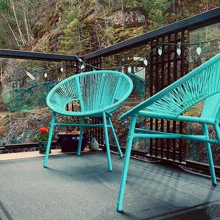 Artisan Suites On Bowen Snug Cove Экстерьер фото