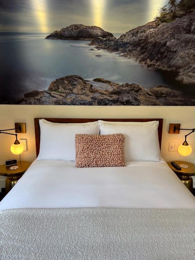 Artisan Suites On Bowen Snug Cove Экстерьер фото