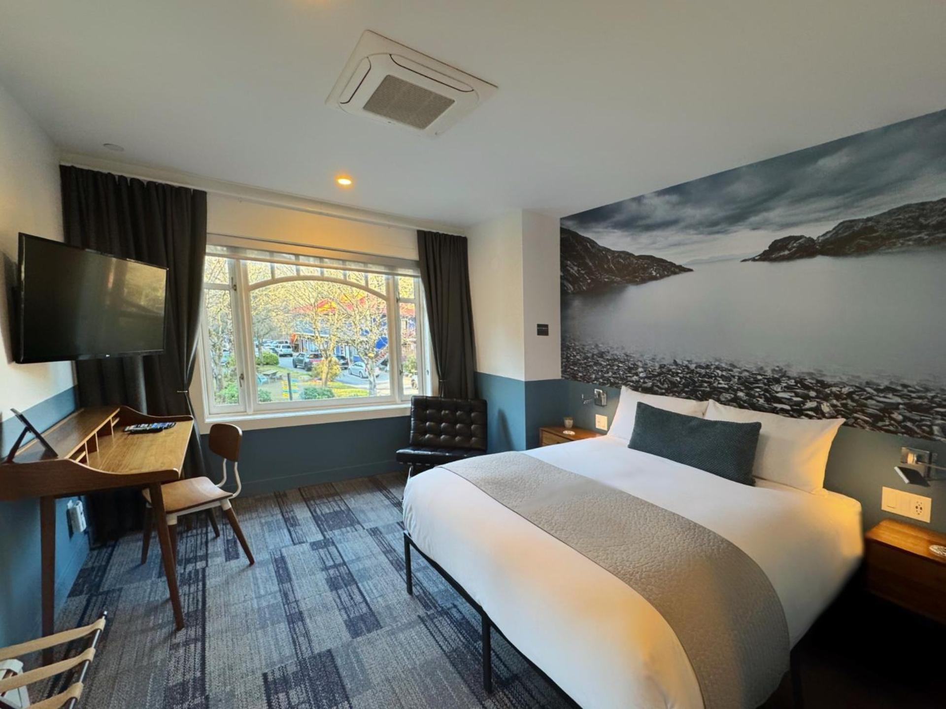 Artisan Suites On Bowen Snug Cove Номер фото